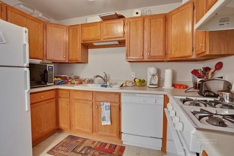 57 E Hattendorf Ave #312, Roselle, IL 60172 photo 14