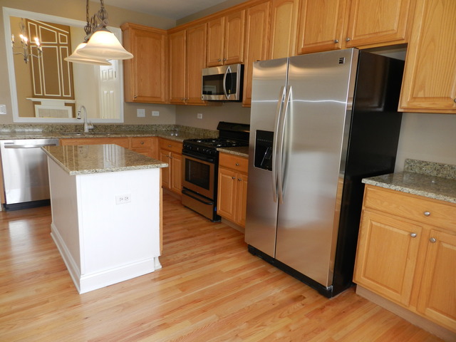 13 Waterfront Ct, Algonquin, IL 60102 photo 4