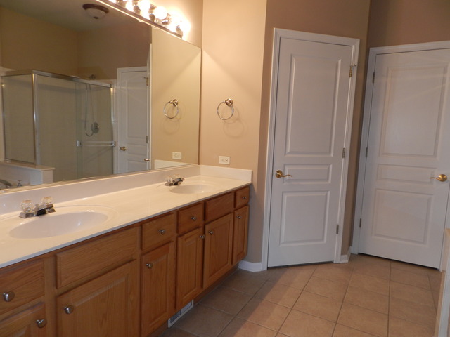13 Waterfront Ct, Algonquin, IL 60102 photo 9