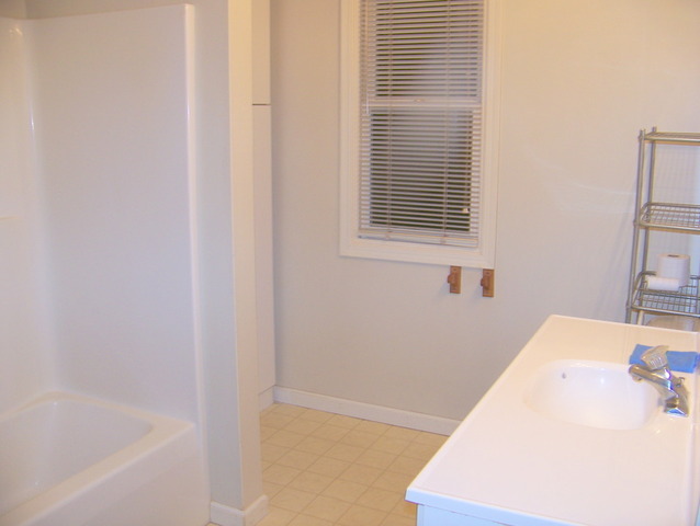 101 S River Rd, Mchenry, IL 60051 photo 18
