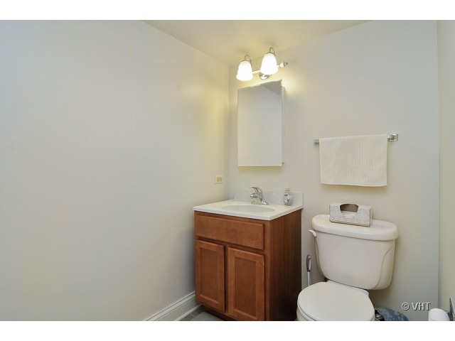 1864 Polk Ct, Rolling Meadows, IL 60008 photo 14