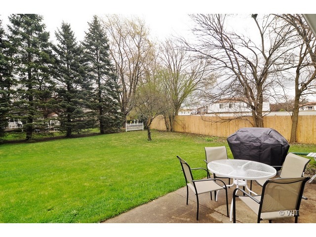 1864 Polk Ct, Rolling Meadows, IL 60008 photo 16