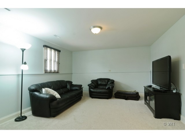 1864 Polk Ct, Rolling Meadows, IL 60008 photo 7