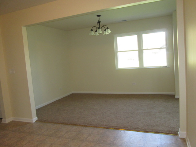 5 E Rocket Cir, Park Forest, IL 60466 photo 5