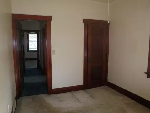 2422 7th St, Peru, IL 61354 photo 6