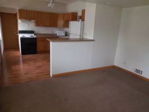 504 Pike, Peru, IL 61354 photo 6