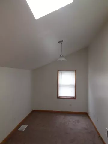504 Pike, Peru, IL 61354 photo 9