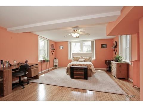 9250 S Pleasant Ave, Chicago, IL 60643 photo 17