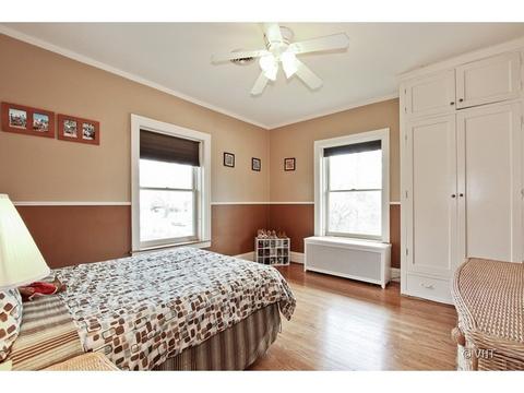 9250 S Pleasant Ave, Chicago, IL 60643 photo 16