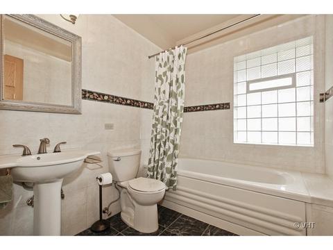 9250 S Pleasant Ave, Chicago, IL 60643 photo 19
