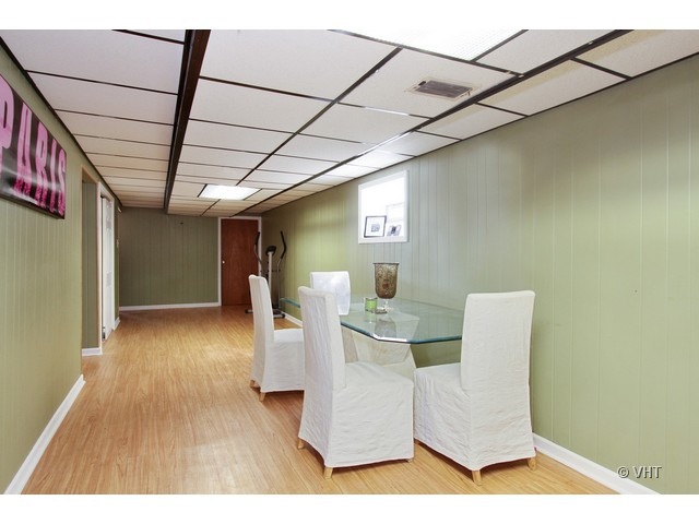 5547 S Parkside Ave, Chicago, IL 60638 photo 6