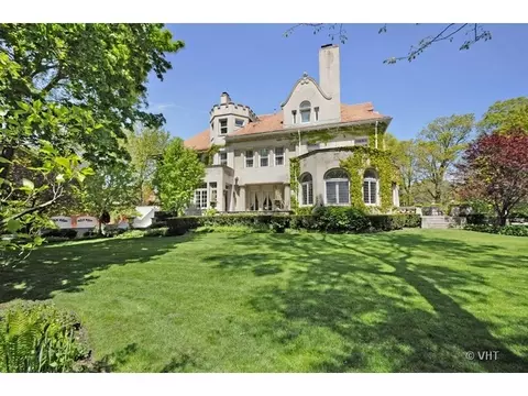 305 Greenleaf St, Evanston, IL 60202 photo 1
