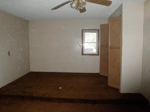 404 Benton St, Newark, IL 60541 photo 10