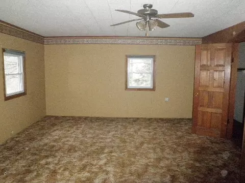 404 Benton St, Newark, IL 60541 photo 9