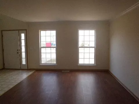 729 Brita Trl, Minooka, IL 60447 photo 4