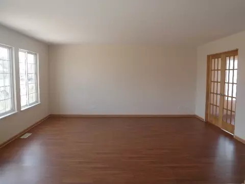 729 Brita Trl, Minooka, IL 60447 photo 6