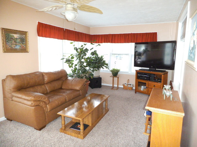 414 E Mason St, Polo, IL 61064 photo 9