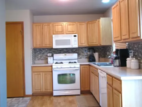 1770 Schubert Dr, Morris, IL 60450 photo 5