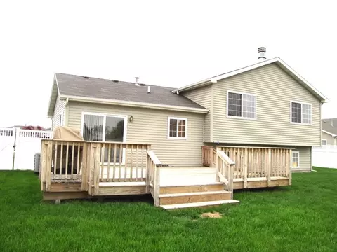 1770 Schubert Dr, Morris, IL 60450 photo 2