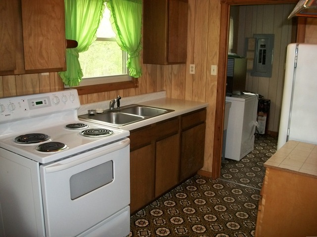 9 Oak Dr, Putnam, IL 61560 photo 3