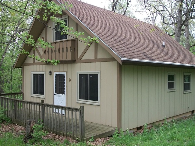 9 Oak Dr, Putnam, IL 61560 photo 1