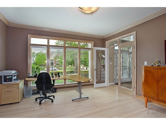 3451 White Eagle Dr, Naperville, IL 60564 photo 4