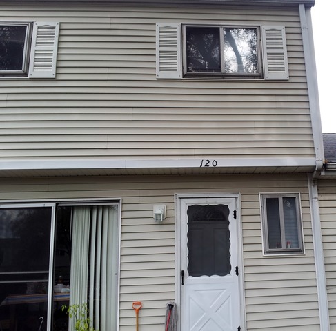 120 Beaconridge Dr, Bolingbrook, IL 60440 photo 1
