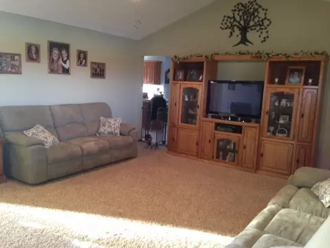 408 Lamoille Rd, Sublette, IL 61367 photo 3