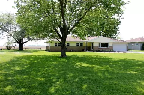 2838 River Rd, Kankakee, IL 60901 photo 2