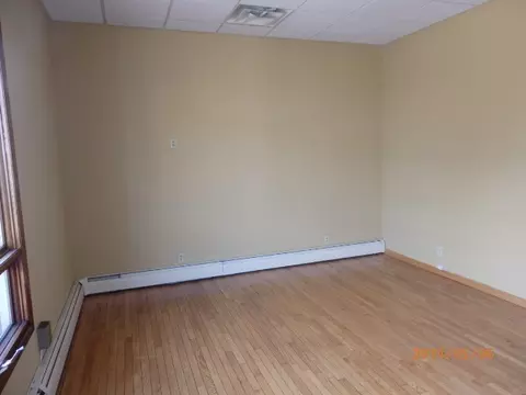 593 5th Ave, Aurora, IL 60505 photo 3