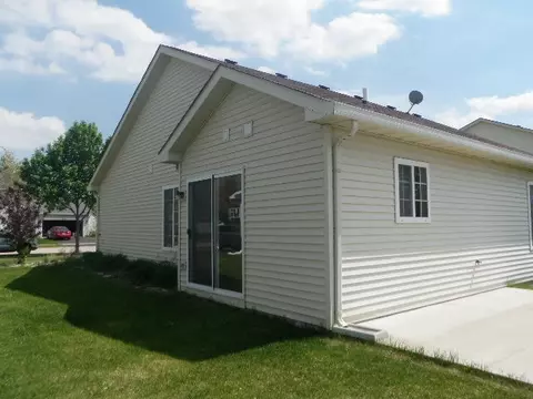 1457 Blue Stem Ln, Minooka, IL 60447 photo 9