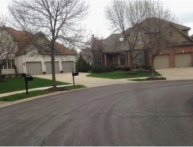 1202 Arborside Dr, Aurora, IL 60502 photo 3