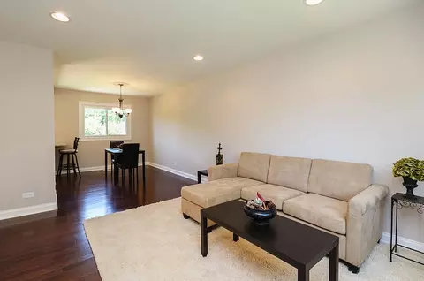 128 E Wallace St, Bartlett, IL 60103 photo 8