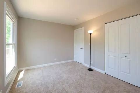 128 E Wallace St, Bartlett, IL 60103 photo 13