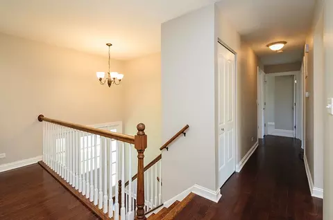 128 E Wallace St, Bartlett, IL 60103 photo 11