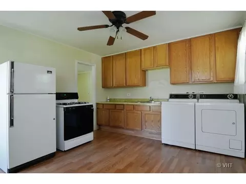 2500 Park St, Rolling Meadows, IL 60008 photo 3