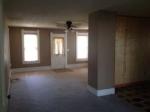 706 Main St, Henry, IL 61537 photo 18