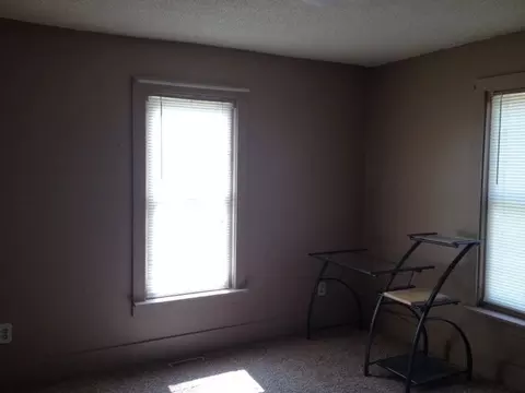 706 Main St, Henry, IL 61537 photo 16