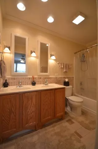 448 Conservatory Ln, Aurora, IL 60502 photo 15