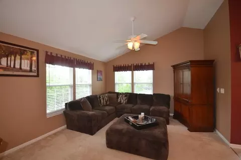 448 Conservatory Ln, Aurora, IL 60502 photo 7