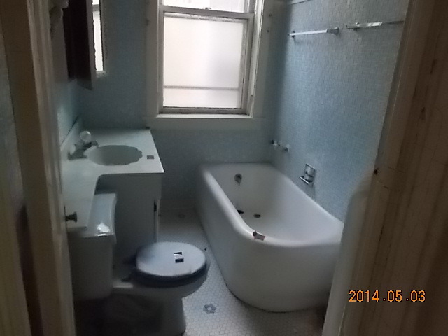 363 E 70th St, Chicago, IL 60637 photo 8