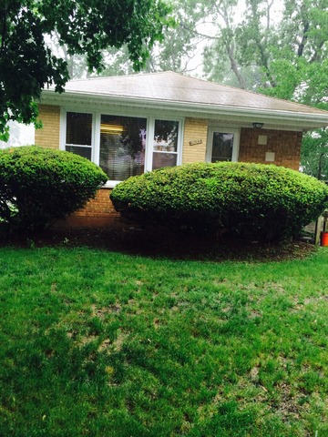 9133 Bartlett Ave, Brookfield, IL 60513 photo 1