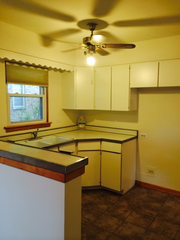 9133 Bartlett Ave, Brookfield, IL 60513 photo 15