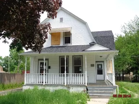 535 Mcclure Ave, Elgin, IL 60123 photo 1