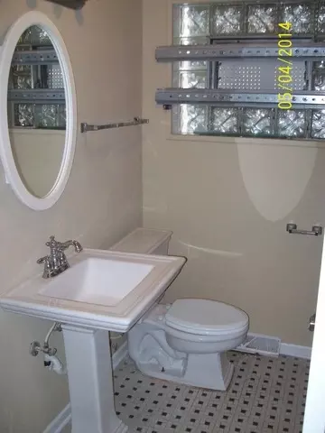 525 E 86th Pl, Chicago, IL 60619 photo 4