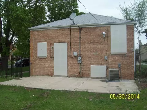 525 E 86th Pl, Chicago, IL 60619 photo 2