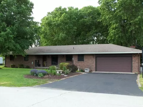 3885 School Dr, Morris, IL 60450 photo 1