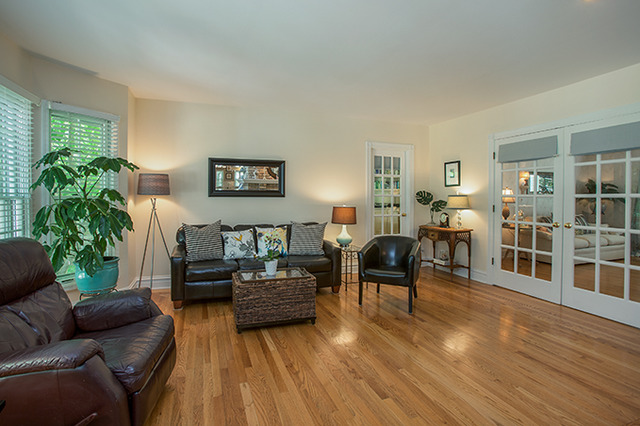 1833 Carlson Ln, Wheaton, IL 60187 photo 9