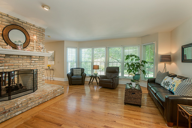 1833 Carlson Ln, Wheaton, IL 60187 photo 8