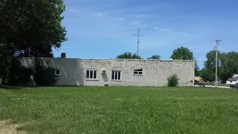 315 N Cedar St, Cedar Point, IL 61316 photo 8